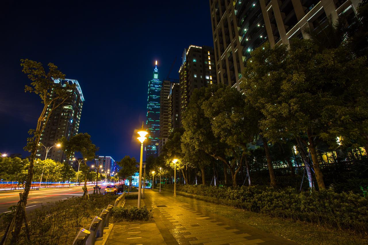 Place‧X Hotel Taipei Dış mekan fotoğraf