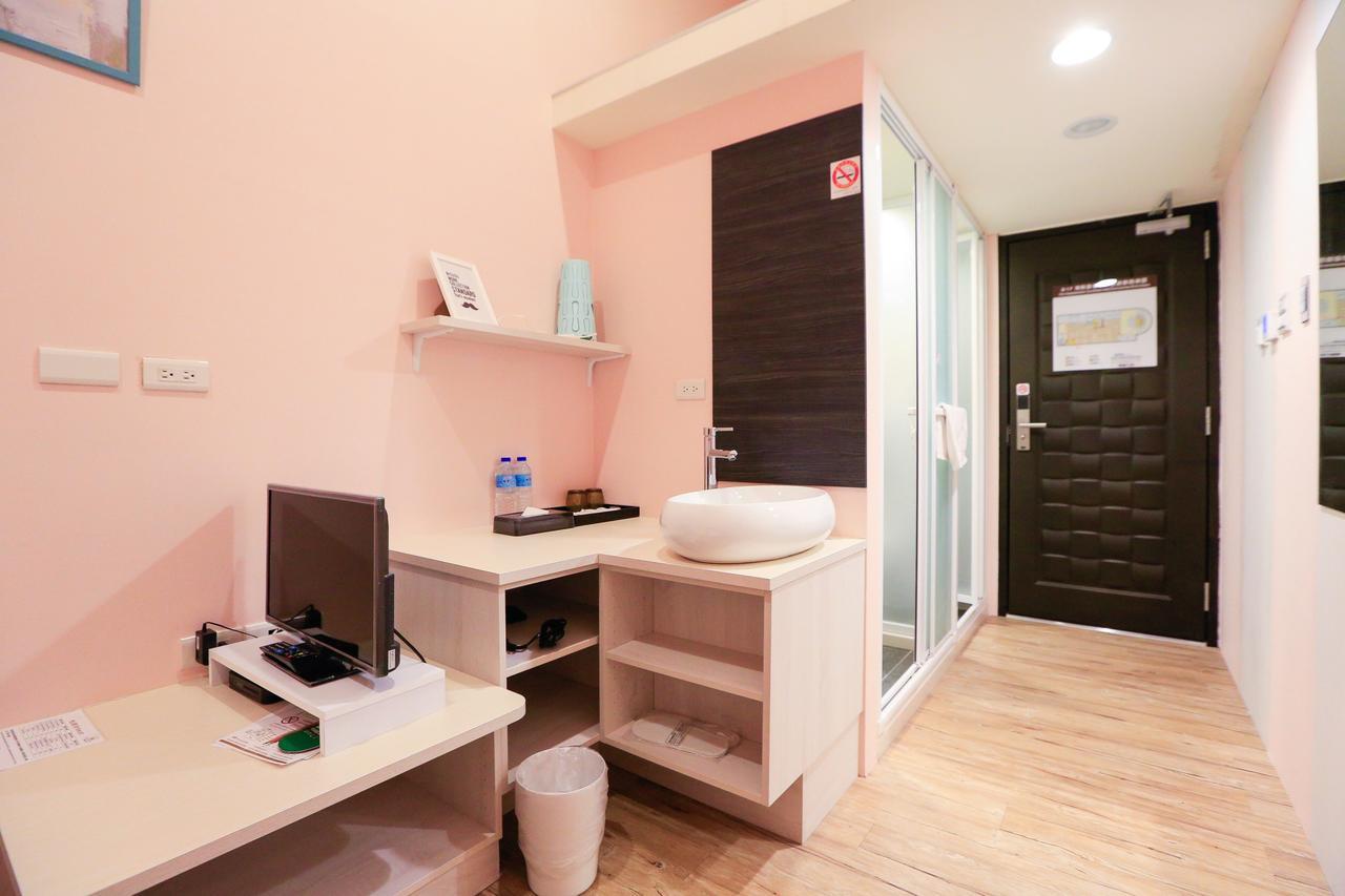 Place‧X Hotel Taipei Dış mekan fotoğraf